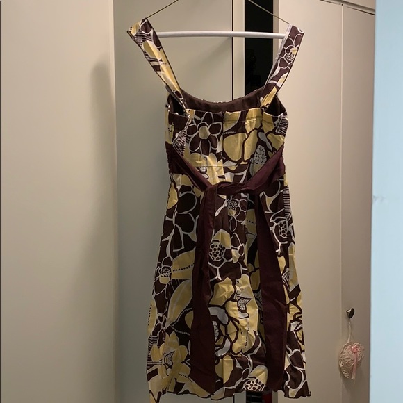 Dress - Picture 4 of 4